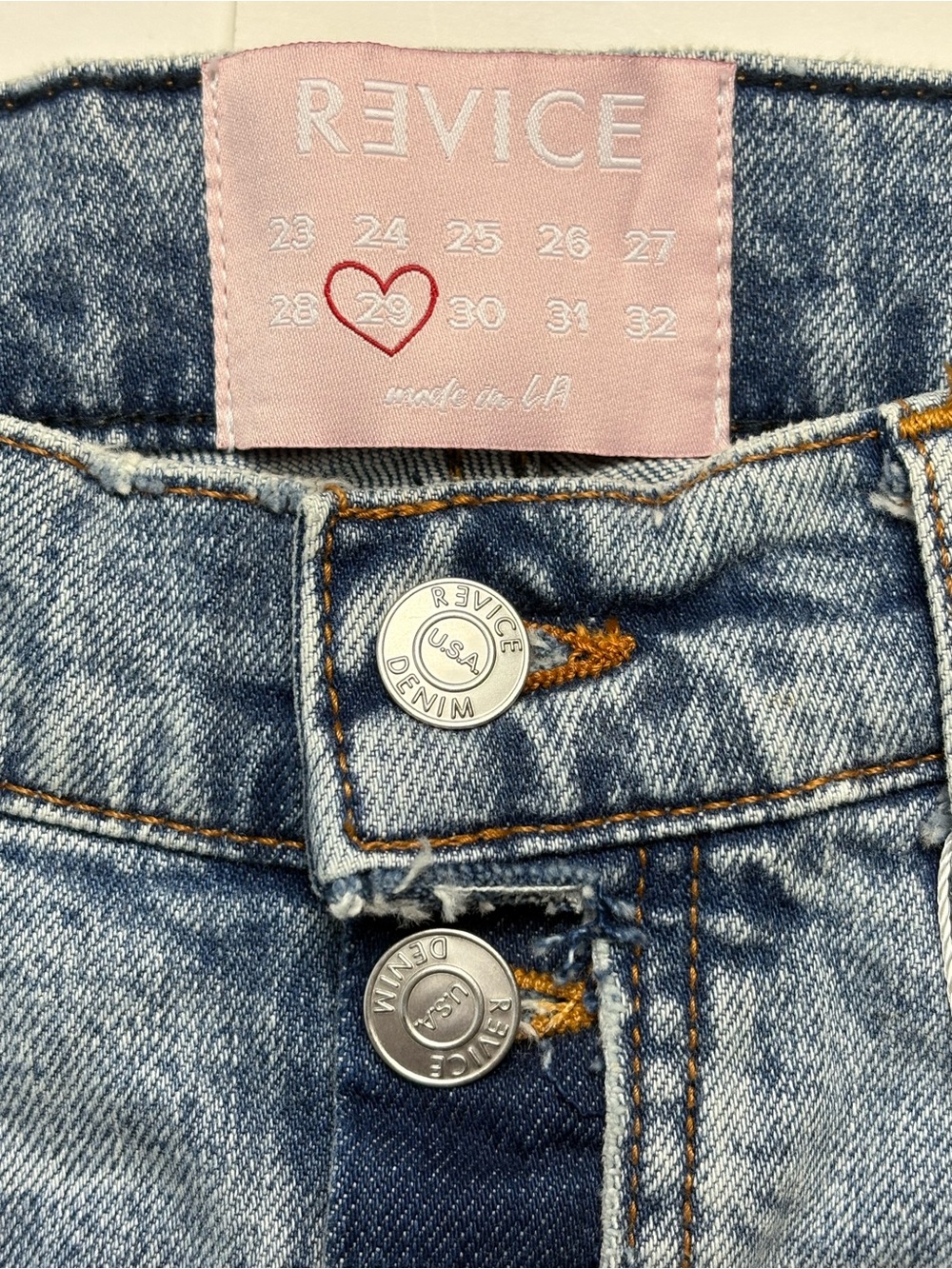 NWT Revice Dream Fit Sweet Monday Wash Distressed Jeans 29 (*Read) - Picture 12 of 16